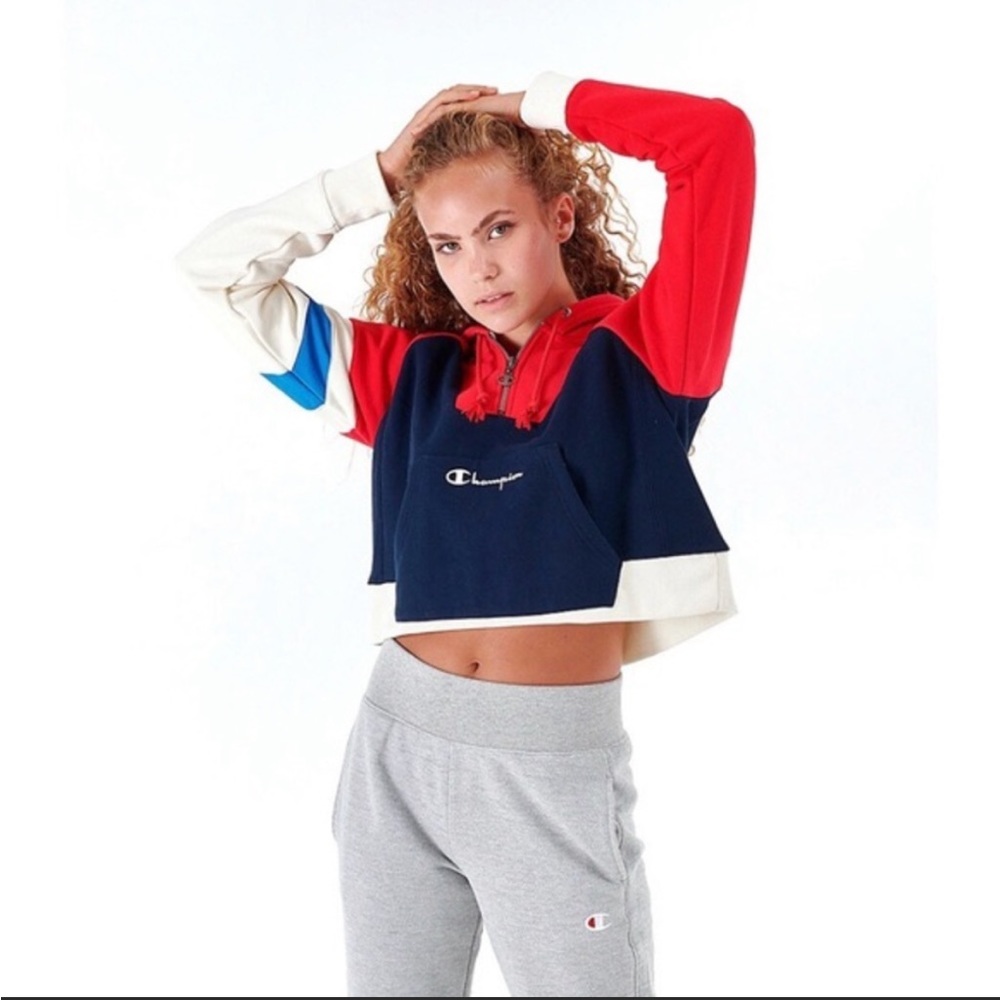 Cropped Champion Hoodie
